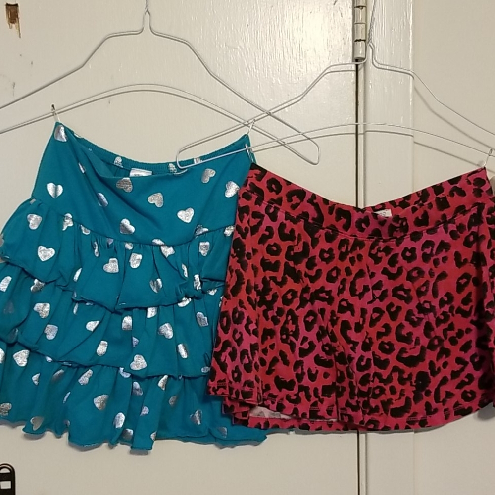 2 Kids Skirts